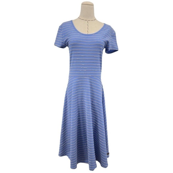 Matilda Jane Adventure Begins
Exploration Dress Womens Medium 
Periwinkle Swing - Picture 2 of 7